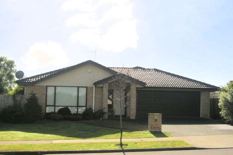 Photo of property in 5 Brinlack Drive, East Tamaki, Auckland, 2016