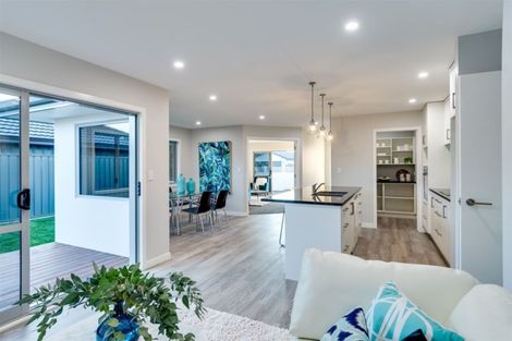 Photo of property in 19 Hurunui Drive, Te Awa, Napier, 4110