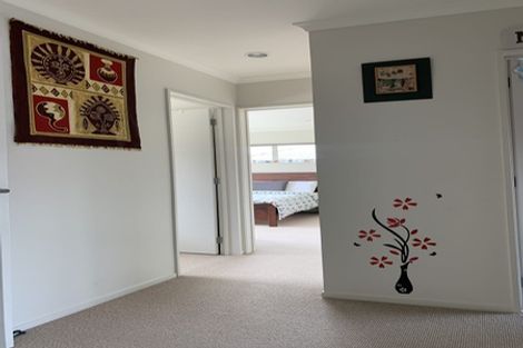 Photo of property in 8 Disley Road, Wattle Downs, Auckland, 2103