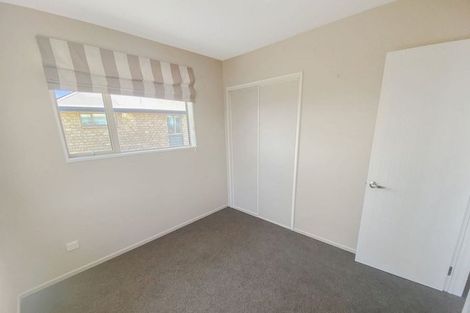 Photo of property in 84 Bowhill Road, New Brighton, Christchurch, 8083