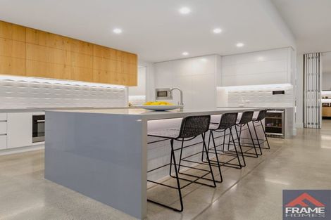 Photo of property in 88 Metoriti Crescent, Karaka, 2124