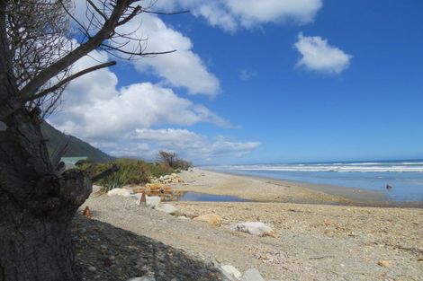 Photo of property in 106a Torea Street, Granity, 7823