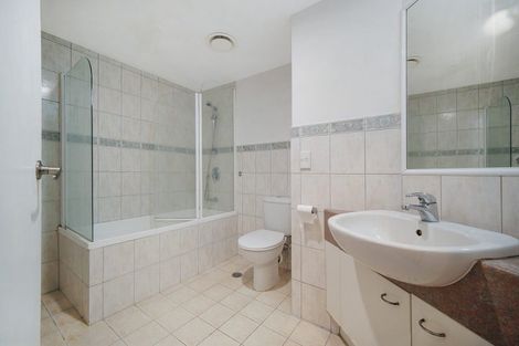 Photo of property in The Mews, 5/8 Basque Road, Eden Terrace, Auckland, 1021