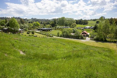 Photo of property in 2/142 Mapara Road, Acacia Bay, Taupo, 3385