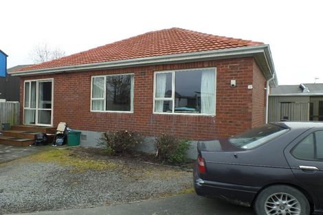 Photo of property in 13 Broadbent Street, Riccarton, Christchurch, 8041