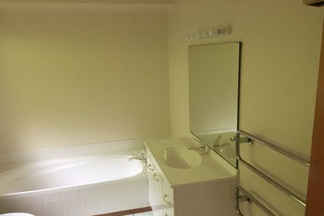 Photo of property in 6 Kapil Grove, Khandallah, Wellington, 6035