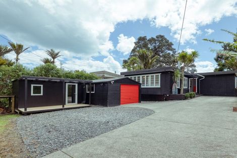 Photo of property in 213 Motutara Road, Muriwai, Waimauku, 0881