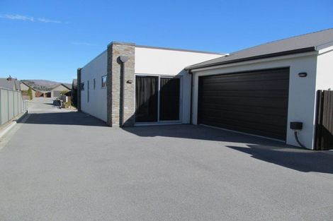 Photo of property in 32 Larch Crescent, Alexandra, 9320