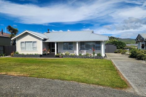 Photo of property in 93 Blake Street, Blaketown, Greymouth, 7805