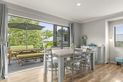 Photo of property in 27 Solander Drive, Welcome Bay, Tauranga, 3112