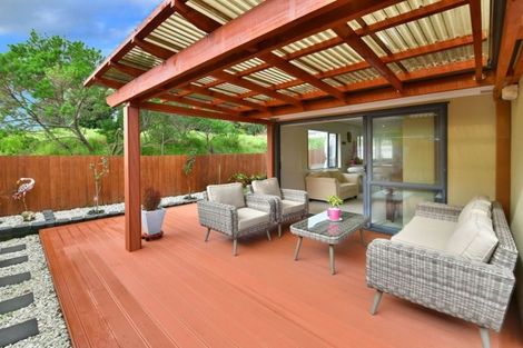 Photo of property in 13 Greenway Rise, Gulf Harbour, Whangaparaoa, 0930