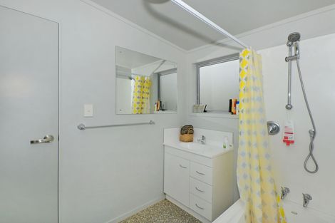 Photo of property in 2a Raewyn Street, Morningside, Whangarei, 0110