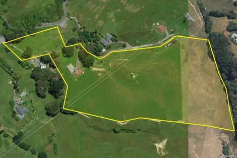 Photo of property in 410 Takapu Road, Takapu Valley, Wellington, 5028