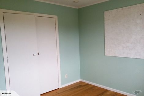 Photo of property in 24 Glen Road, Raumati South, Paraparaumu, 5032