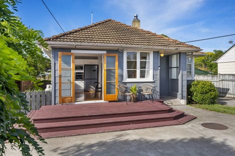 Photo of property in 32 Palmerston Road, Havelock North, 4130