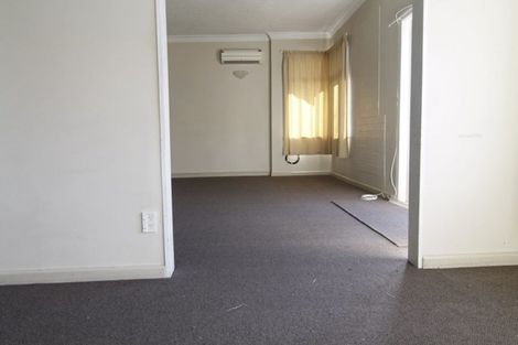 Photo of property in 99 Momorangi Crescent, Redwood, Christchurch, 8051