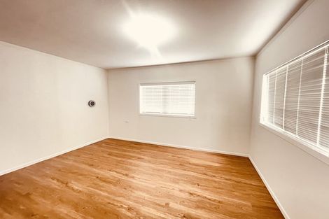 Photo of property in 3 Ross Avenue, Papatoetoe, Auckland, 2025