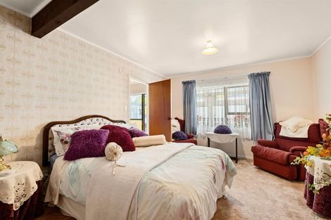 Photo of property in 1/6 Princess Street, Waitara, 4320