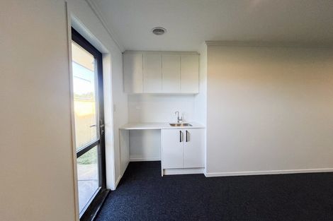 Photo of property in 17 Akau Place, Bromley, Christchurch, 8062