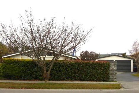 Photo of property in 24 Adamson Drive, Arrowtown, 9302