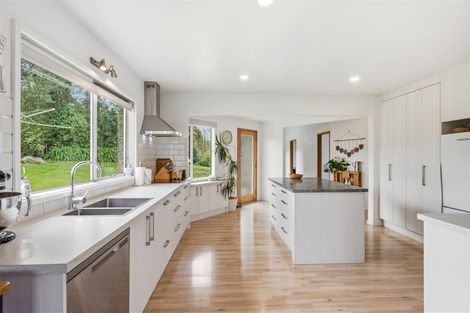 Photo of property in 25 Abel Tasman Drive, Takaka, 7110