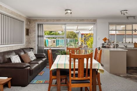 Photo of property in 39 Tamblyn Drive, Lake Roxburgh Village, Roxburgh, 9571