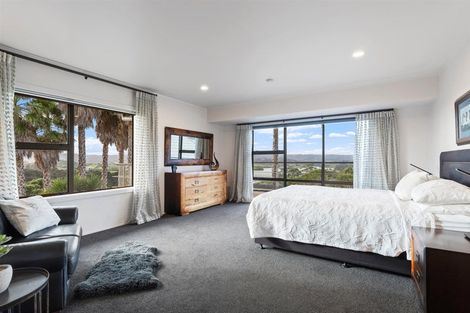 Photo of property in 5 Kotare Place, Sandspit, Warkworth, 0982