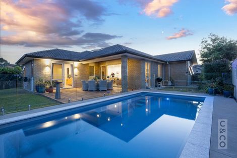 Photo of property in 23 Turpin Road, Riverhead, 0820