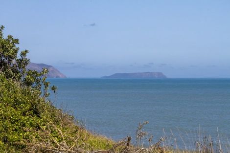 Photo of property in 9b The Esplanade, Raumati South, Paraparaumu, 5032