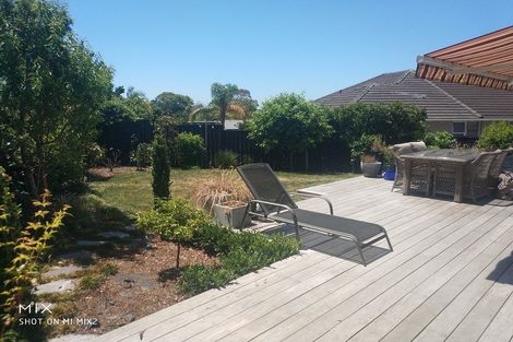 Photo of property in 2/1 Willow Way, Sunnyhills, Auckland, 2010