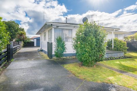 Photo of property in 120 Grandview Road, Nawton, Hamilton, 3200