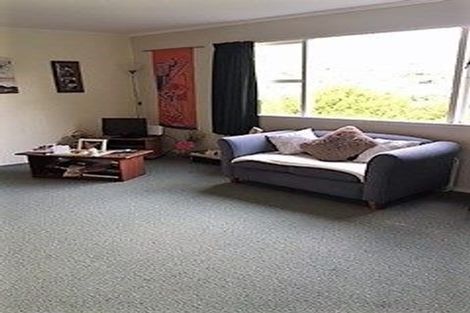 Photo of property in 49 Chartwell Drive, Crofton Downs, Wellington, 6035