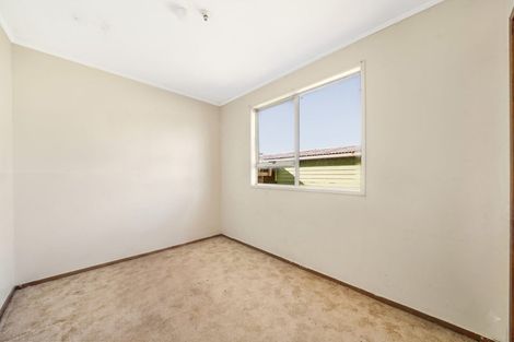 Photo of property in 10 Sunlands Drive, Manurewa, Auckland, 2102