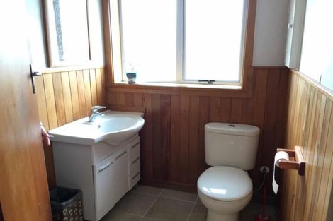 Photo of property in 7 Middlepark Road, Sockburn, Christchurch, 8042