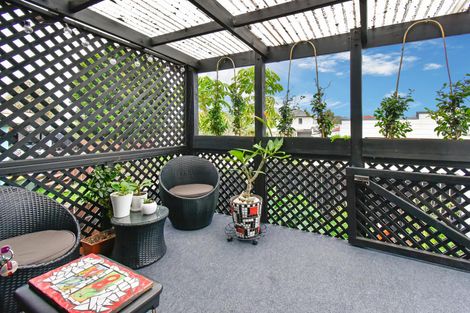 Photo of property in 8a Ashlynne Avenue, Papatoetoe, Auckland, 2025