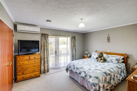 Photo of property in 2/2 Spriggs Crescent, Greenmeadows, Napier, 4112