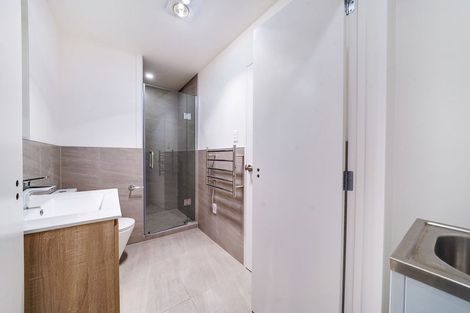 Photo of property in 2 Red Arches Road, Henderson, Auckland, 0610