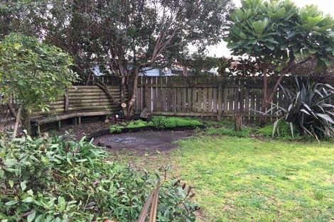 Photo of property in 86 Marine Parade, Otaki Beach, Otaki, 5512