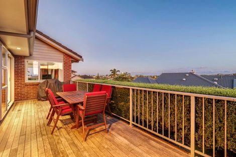 Photo of property in 63 Chesterfield Way, Orewa, 0931