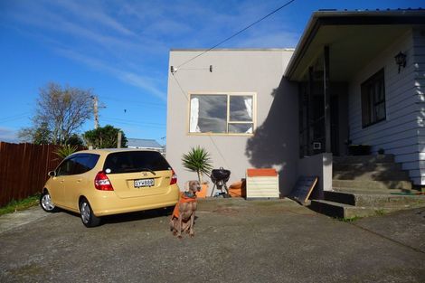 Photo of property in 65 Gordon Road, Plimmerton, Porirua, 5026