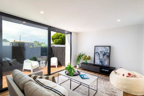 Photo of property in 3/141 Oram Avenue, New Brighton, Christchurch, 8061