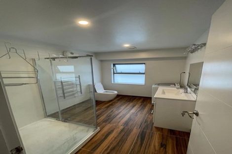 Photo of property in 77a Royal Road, Massey, Auckland, 0614