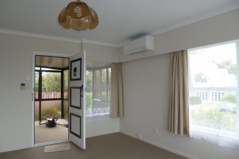 Photo of property in 3/1 Evelyn Place, Hillcrest, Auckland, 0627