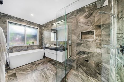 Photo of property in 6 Pheasant Lane, Waimauku, 0812