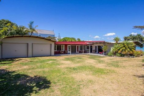 Photo of property in 812 Whangaruru North Road, Whangaruru, Russell, 0184