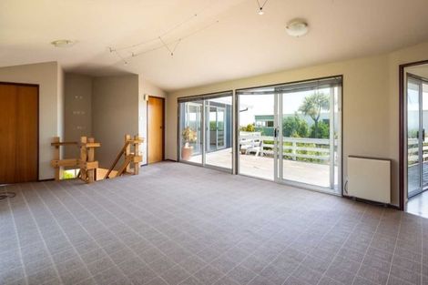 Photo of property in 237 Major Hornbrook Road, Mount Pleasant, Christchurch, 8081