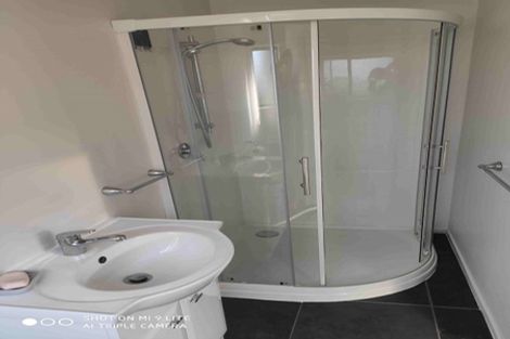 Photo of property in 11 Ron Place, Fitzherbert, Palmerston North, 4410