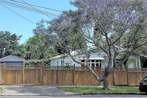 Photo of property in 19 Royal Terrace, Sandringham, Auckland, 1025