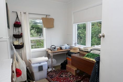 Photo of property in 61 Tutere Street, Waikanae Beach, Waikanae, 5036