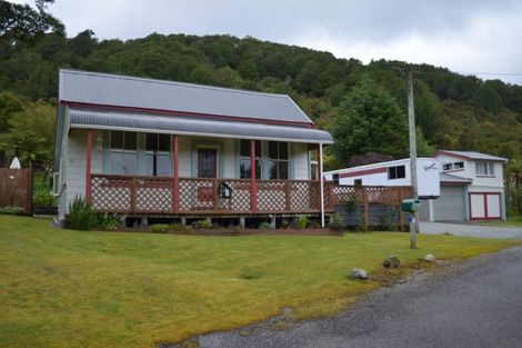 Photo of property in 26 Herd Street, Dunollie, Runanga, 7803